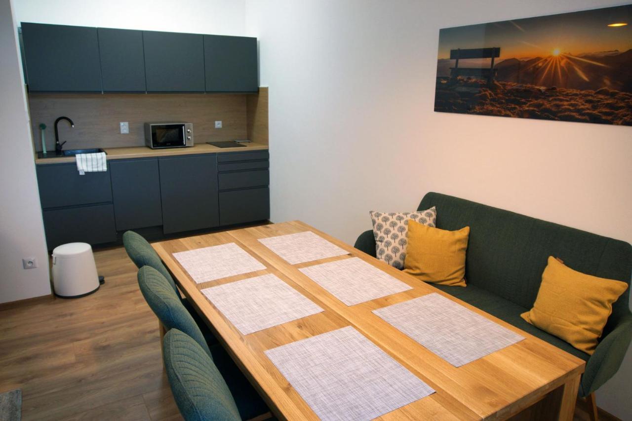 Apartmany Krasna Lipa Luaran gambar